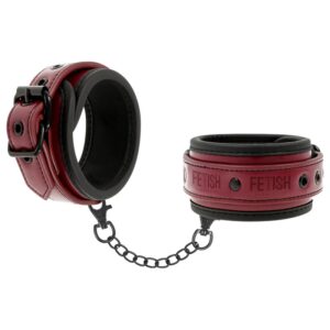 FETISH SUBMISSIVE HANDCUFFS