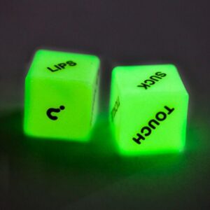 5019 GLOW IN THE DARK LOVE DICE