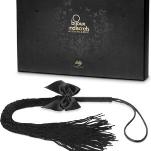 6745 BIJOUX INDISCRETS LILLY FRING WHIP