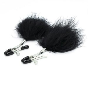 GRAMPOS MAMILO DE POMPOM PRETO